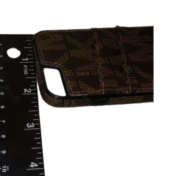 Micheal Kors brown authentic monogram IPHONE case IPhone 7 Will fit 6,6S - Picture 3 of 10